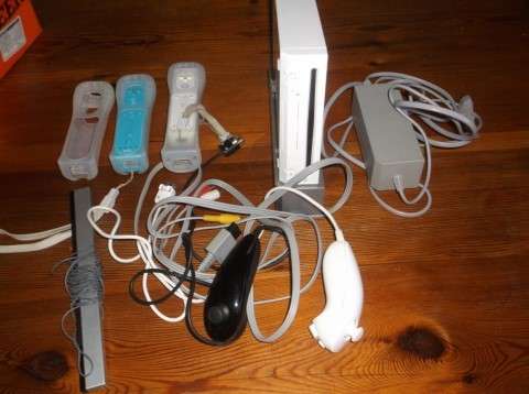 NINTENDO WII  -  MODEL: RVL-001 (EUR)